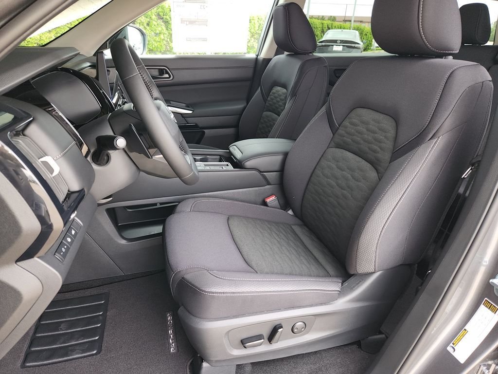 New 2026 Gray Nissan SV image 8