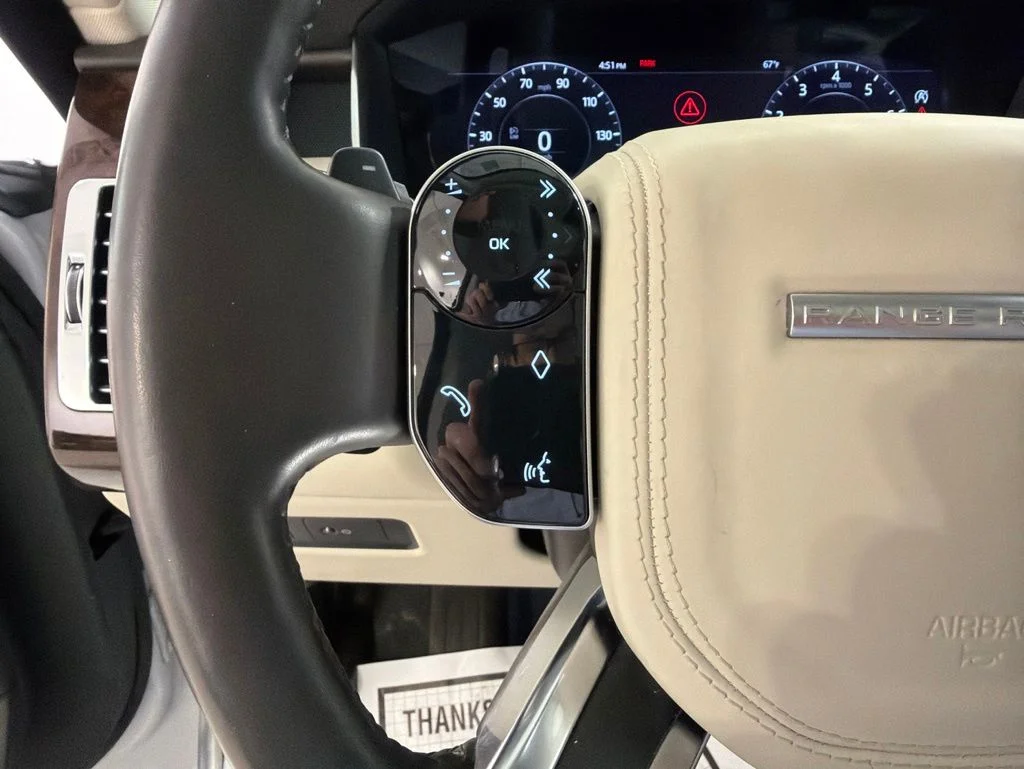 Used 2020  Land Rover HSE image 12