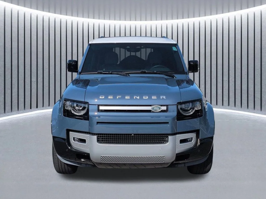 Certified Used 2025 Blue Land Rover S image 8