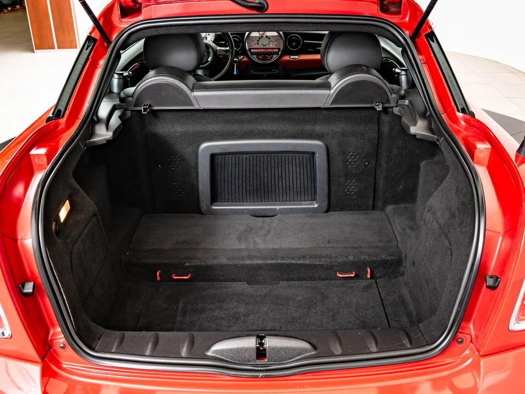 Used 2012 Chili Red MINI  image 20