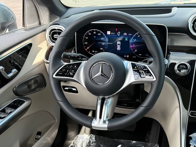 New 2026 Verde Silver Metallic Mercedes-Benz GLC 300 image 21