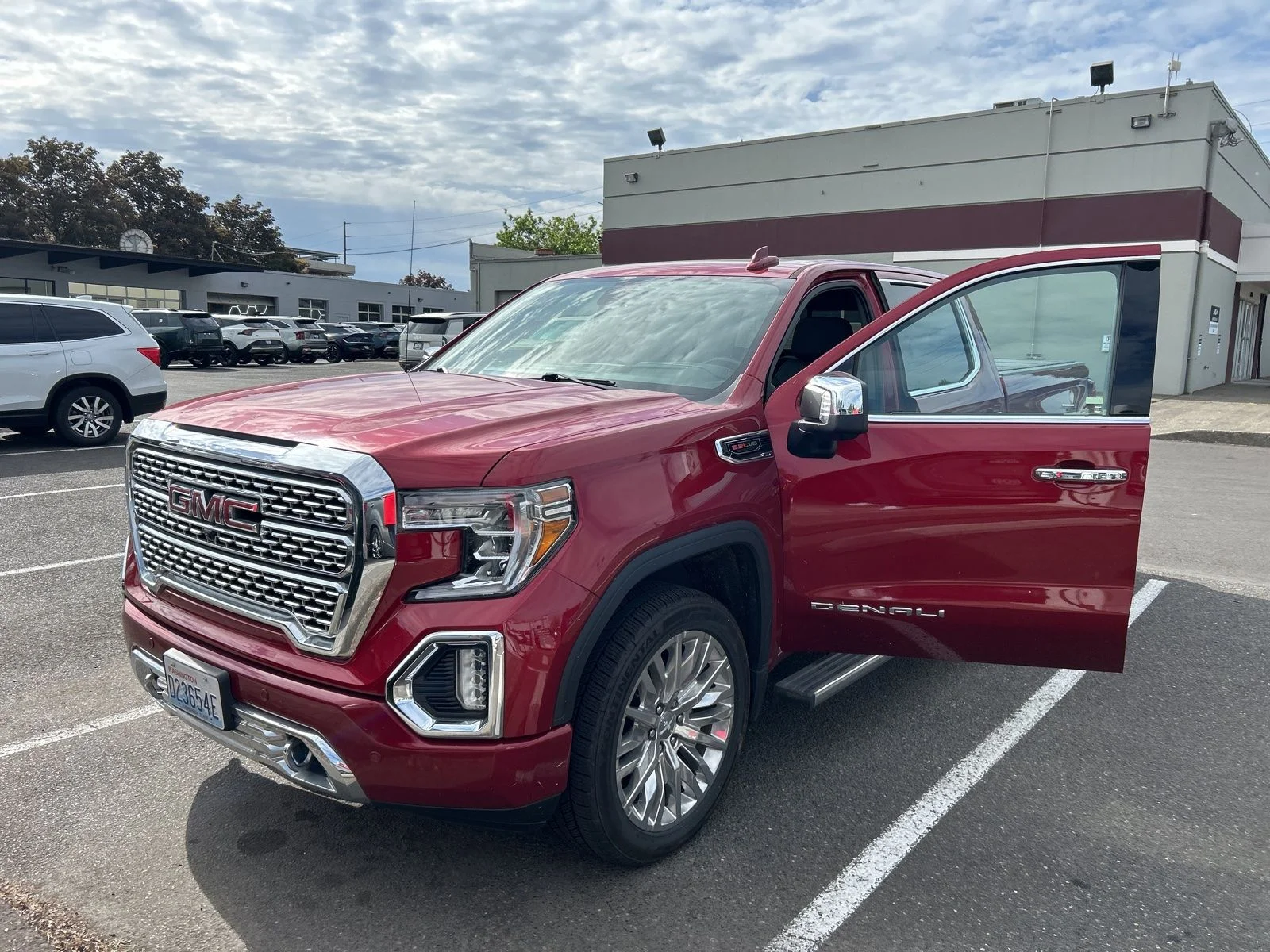 2019 GMC Sierra 4WD Crew Cab Short Box's photo