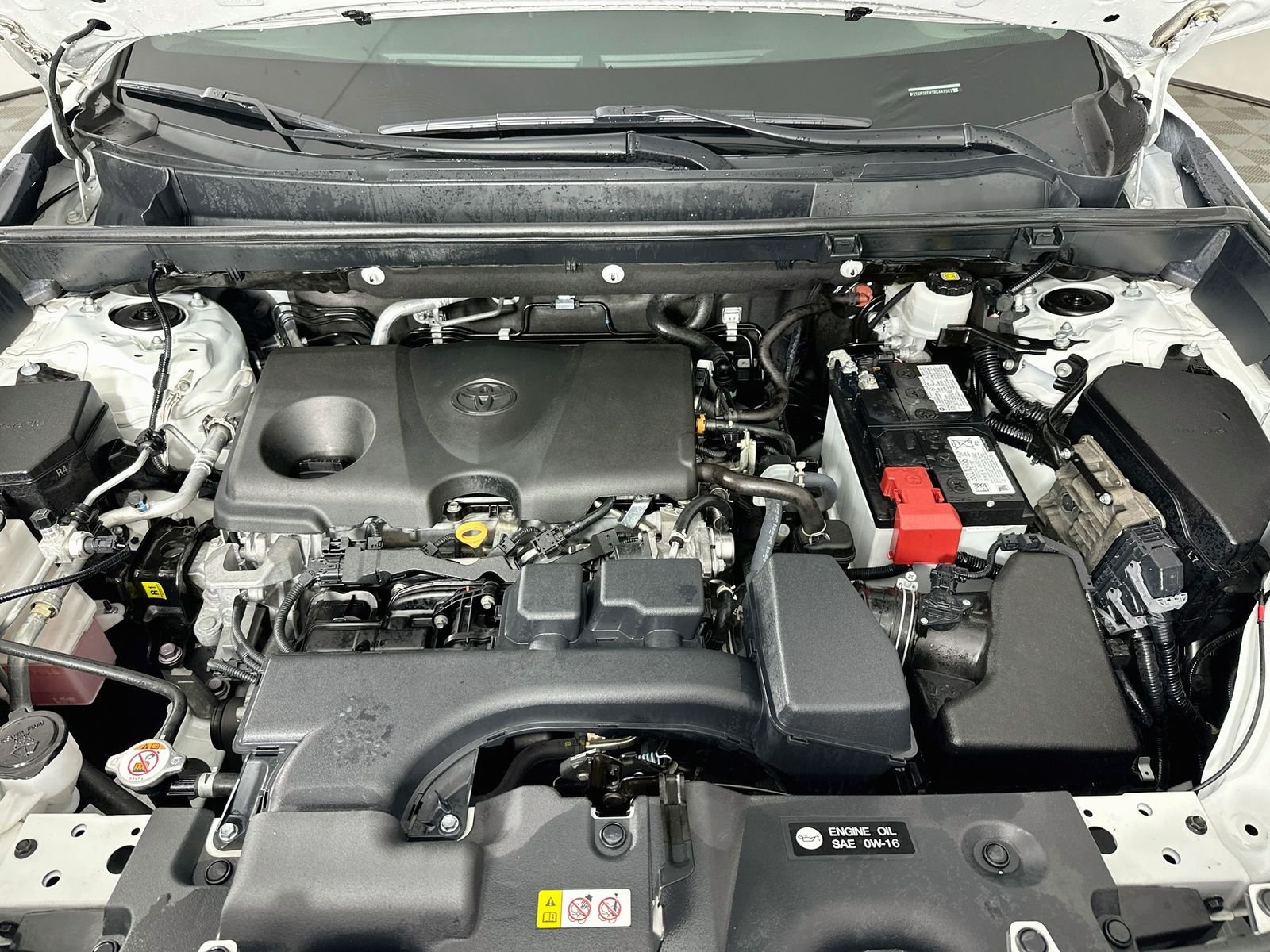 Used 2024 Ice Toyota XLE image 30