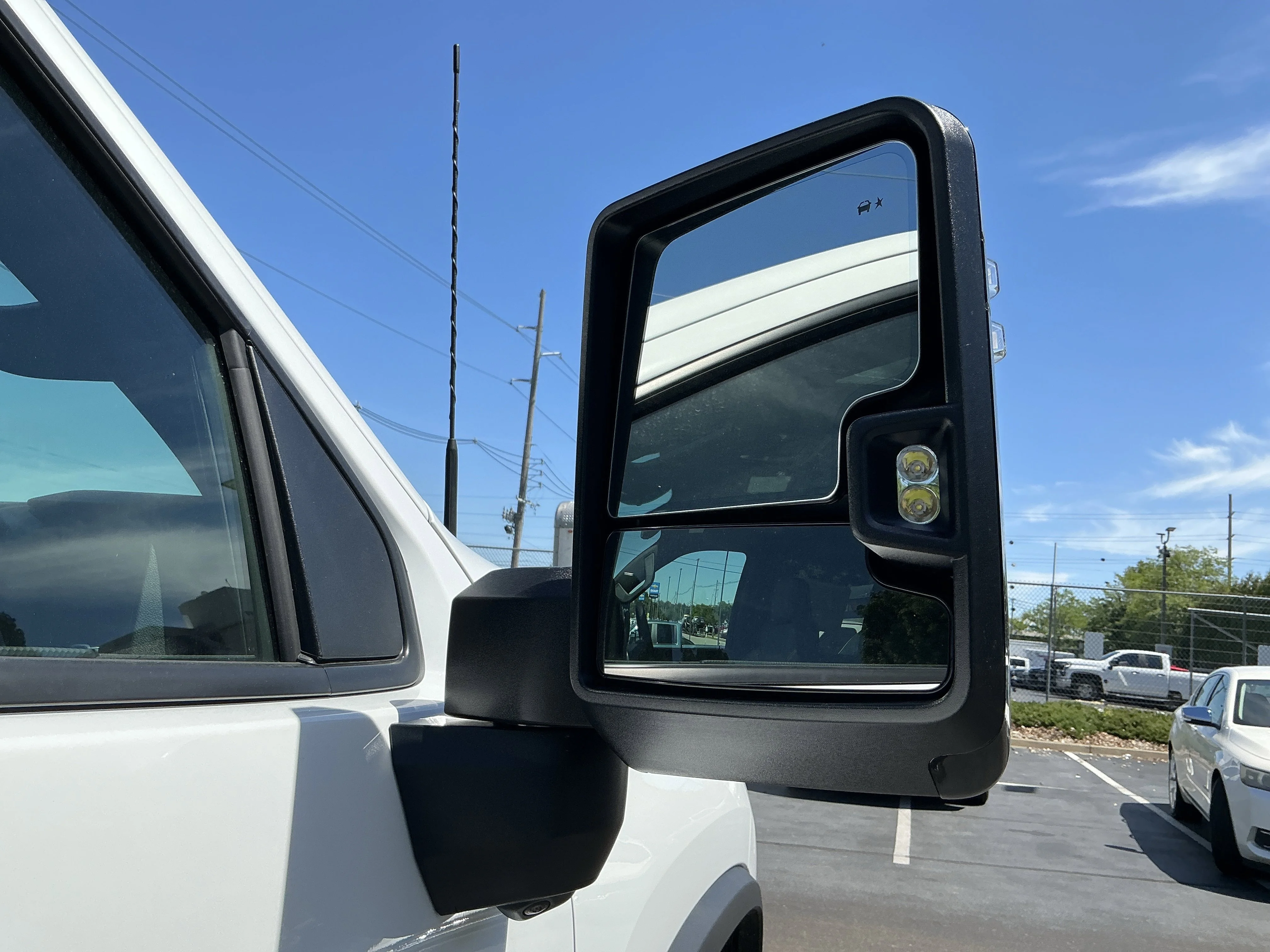 2026 Chevrolet Silverado 2500 HD ZR2 - Photo 32