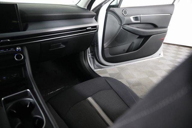 New 2026 Silver Hyundai SEL Sport image 52