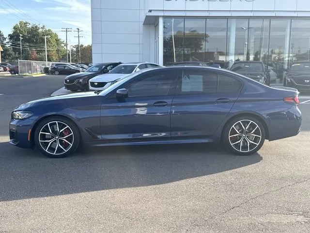 Used 2021 Dark Blue BMW M550i xDrive image 10