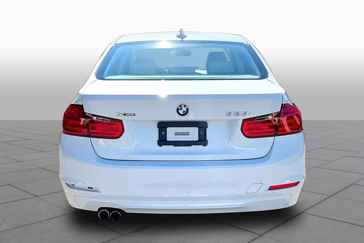 Used 2013 Alpine White BMW 328i xDrive image 5