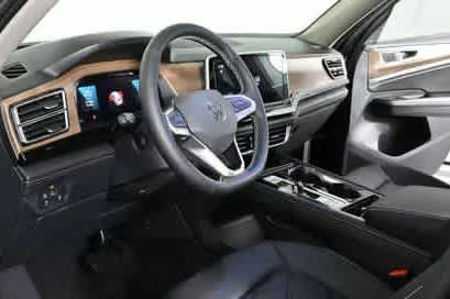 New 2026 Deep Black Pearl Volkswagen 2.0T SE w/Technology image 19