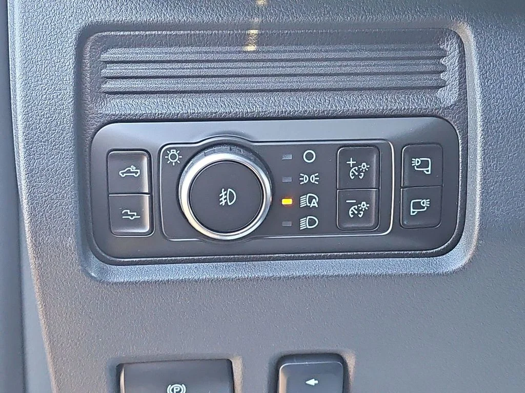 New 2026 Carbonized Gray Metallic Ford F-350® Platinum® image 36