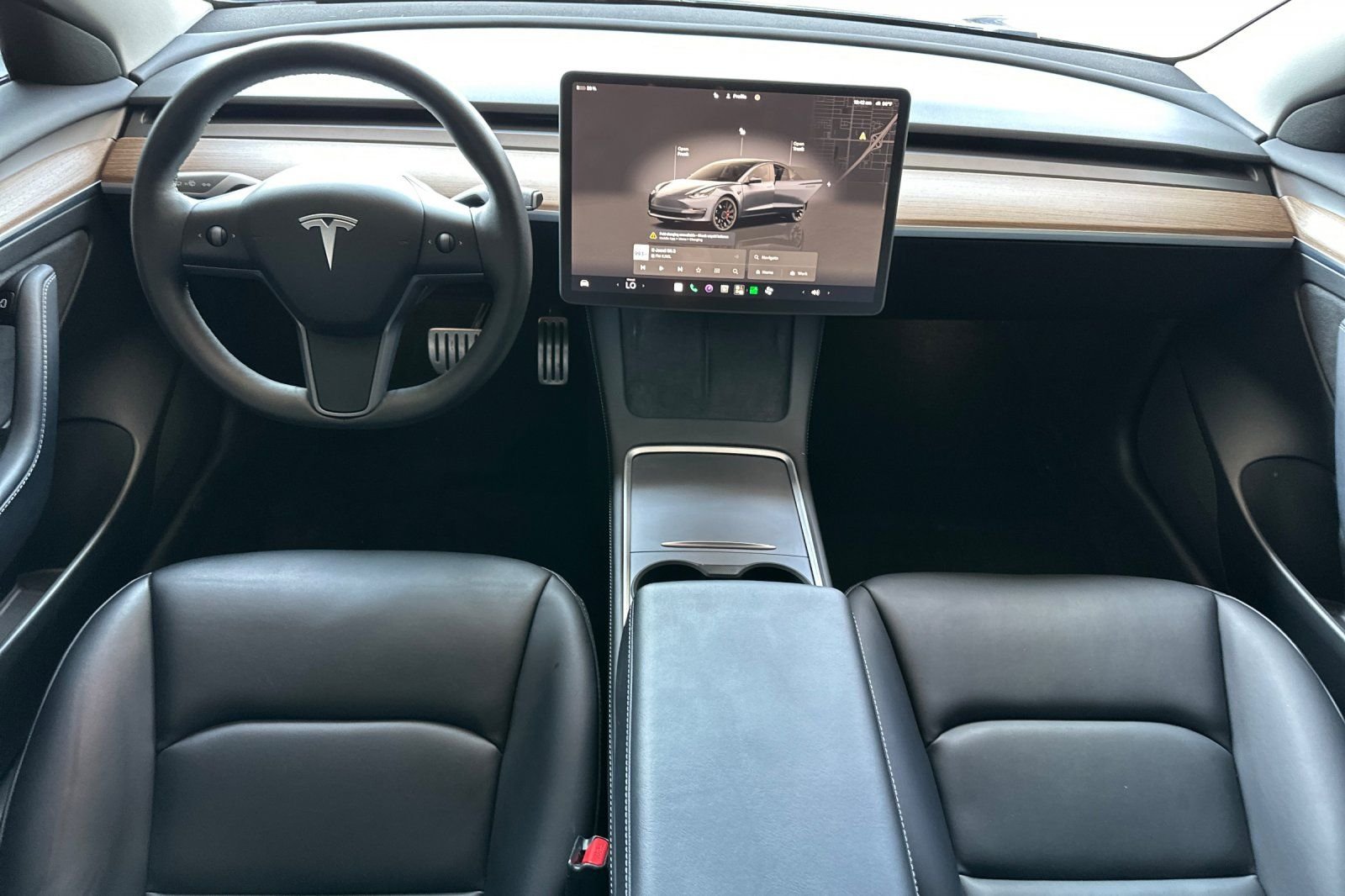 Used 2023  Tesla Performance image 13