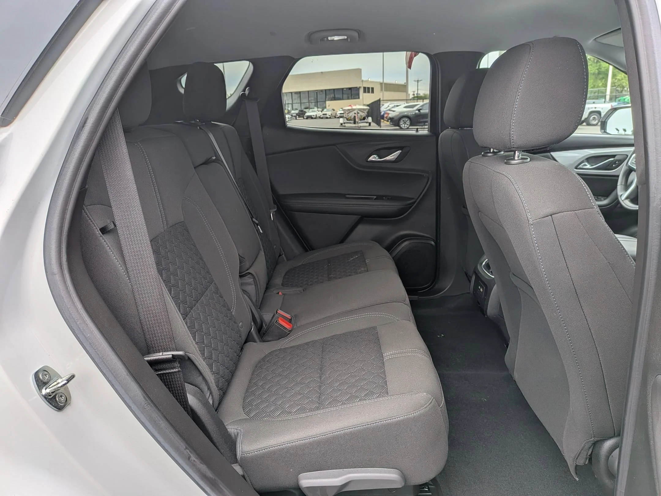 Used 2022 Summit White Chevrolet LT image 26