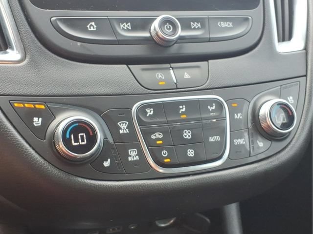 Used 2024 Lakeshore Blue Metallic Chevrolet 2LT image 10