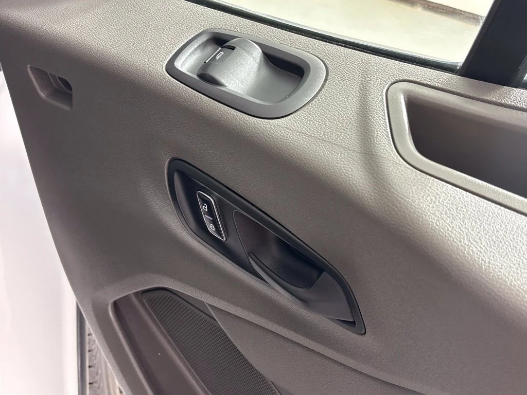 Used 2023 White Ford XLT image 19