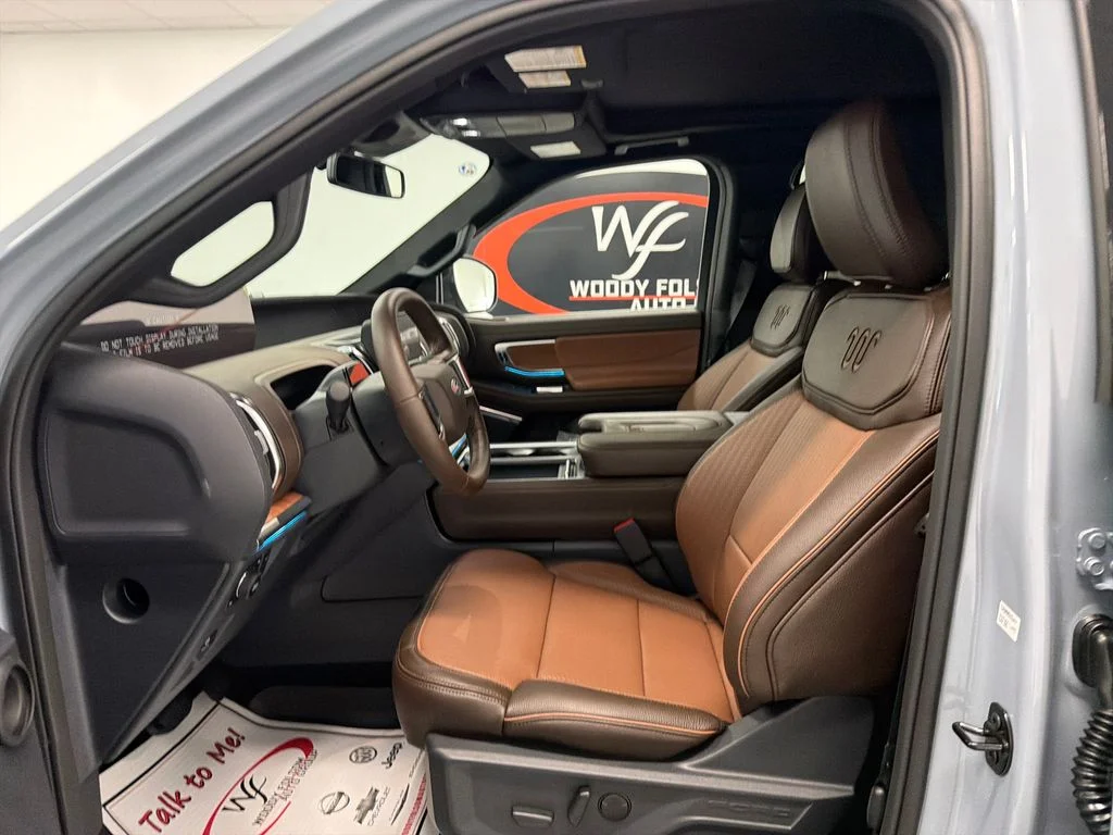 New 2027 Glacier Gray Metallic Tri-Coat Ford MAX King Ranch® image 10