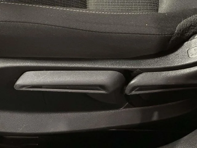 2023 Honda Civic LX - Photo 12