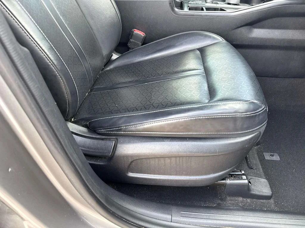 Used 2022 Gray Kia S image 14