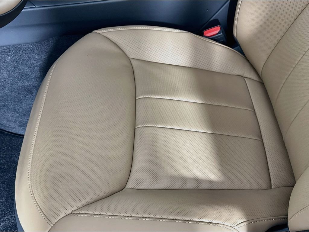 New 2026 Borasco Grey Land Rover Dynamic SE image 21