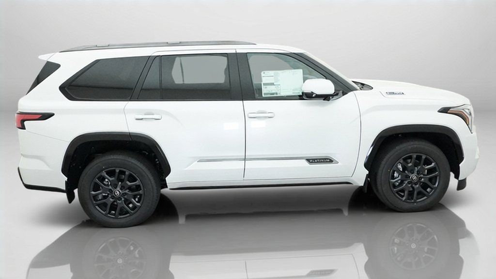 New 2026 Wind Chill Pearl Toyota Platinum image 7