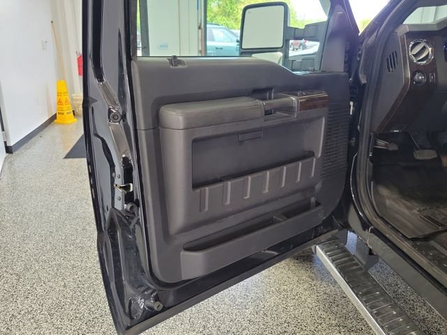Used 2015 Black Ford Platinum image 6