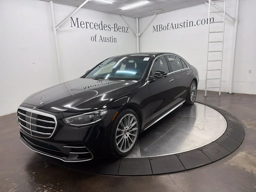 Certified Used 2023 Black Mercedes-Benz S 580 image 3