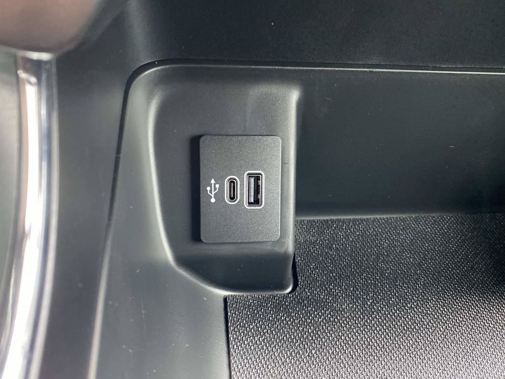 New 2026 Oxford White Ford STX® image 19