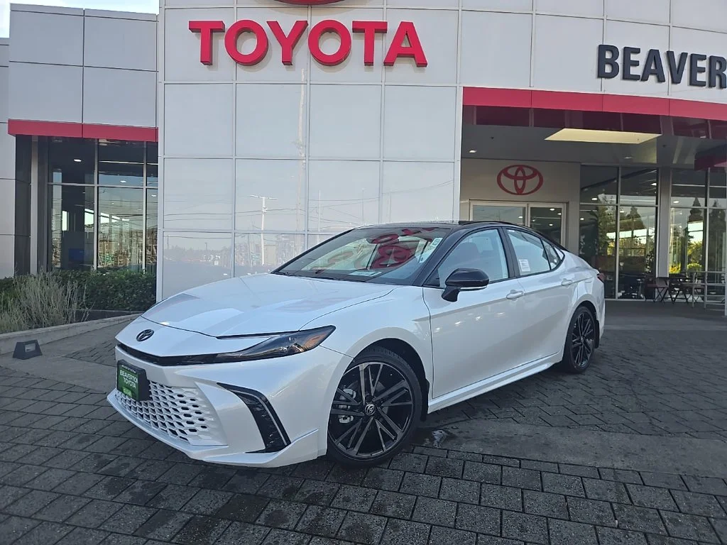 New 2026 Wind Chill Pearl with Midnight Black Metallic roof Toyota XSE image 1