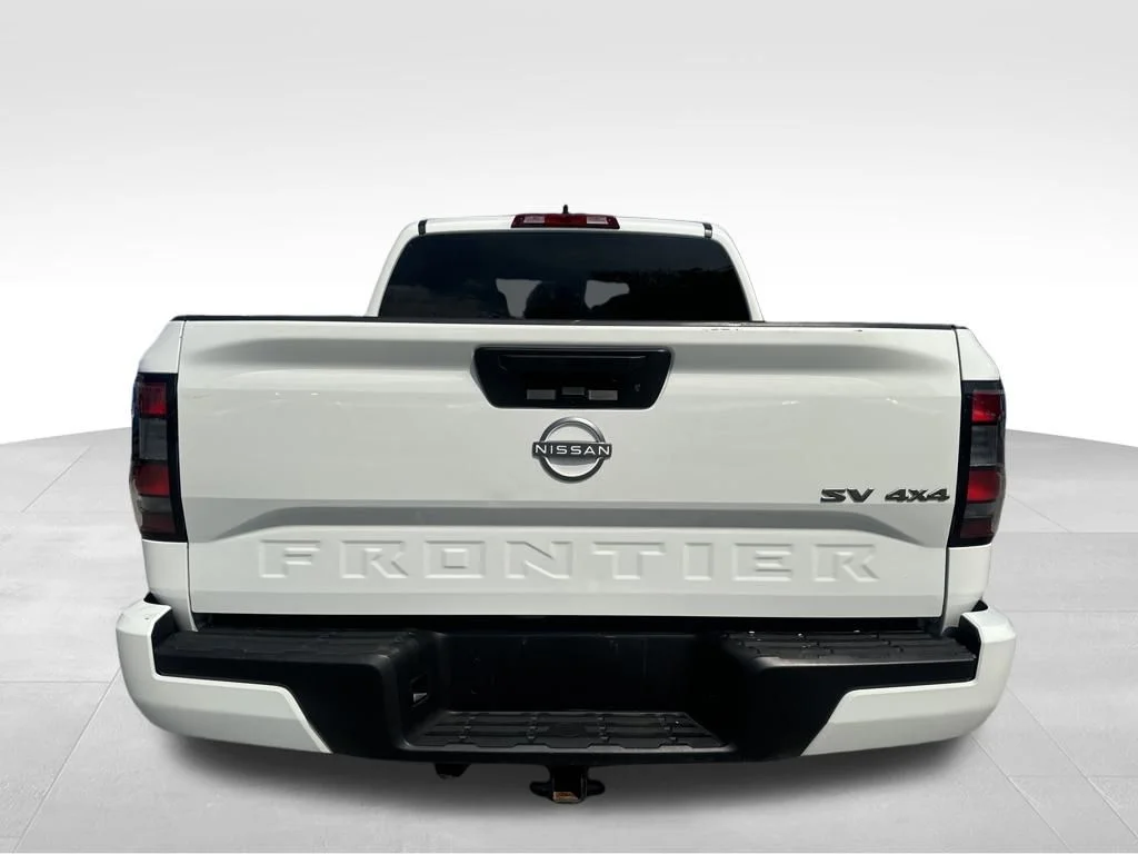 2024 Nissan Frontier SV - Photo 6