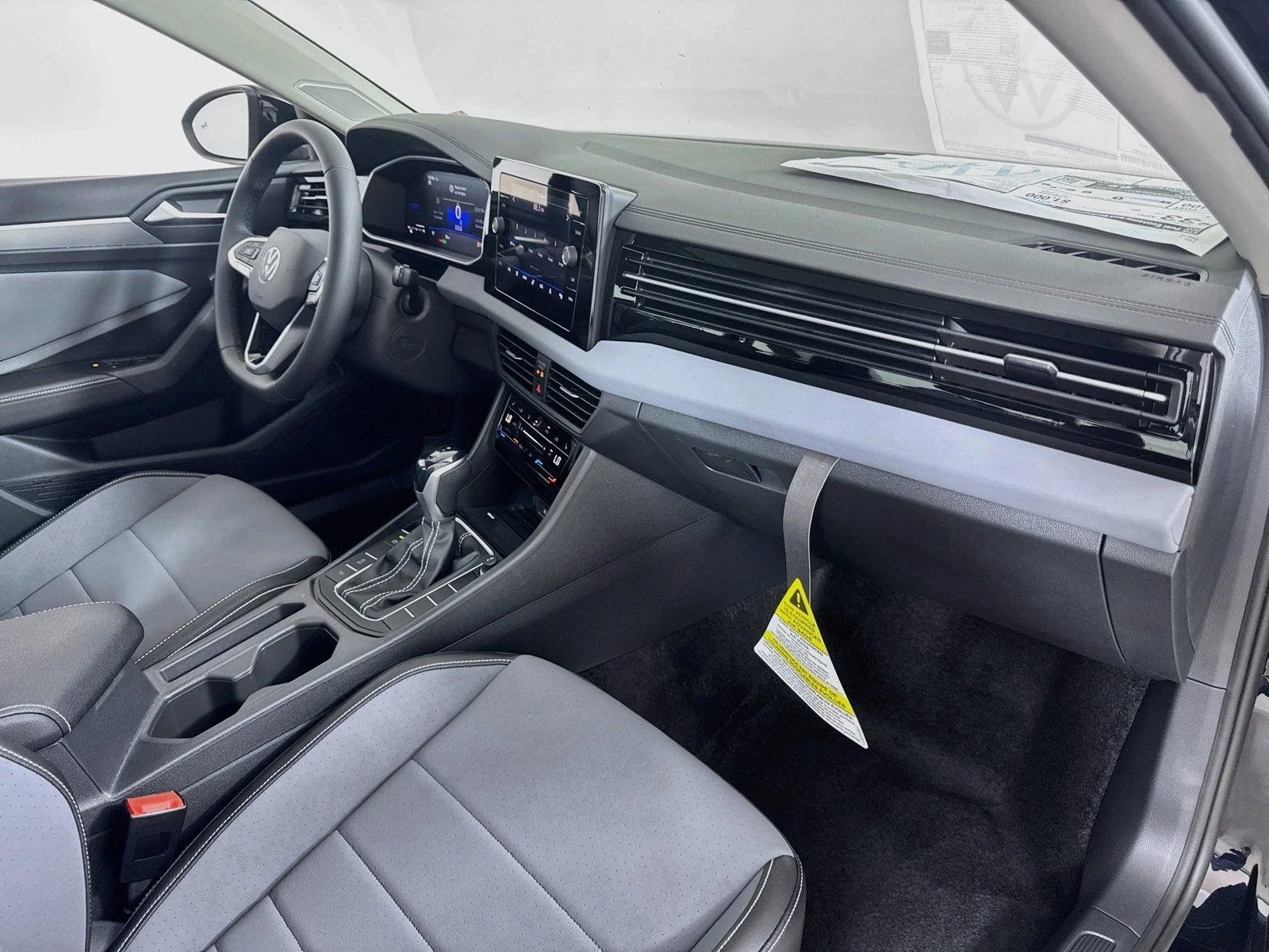 New 2027  Volkswagen SE image 28
