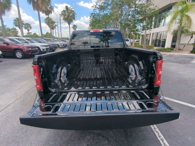 New 2026 Diamond Black Crystal Pearl-Coat Exterior Paint RAM Laramie image 14