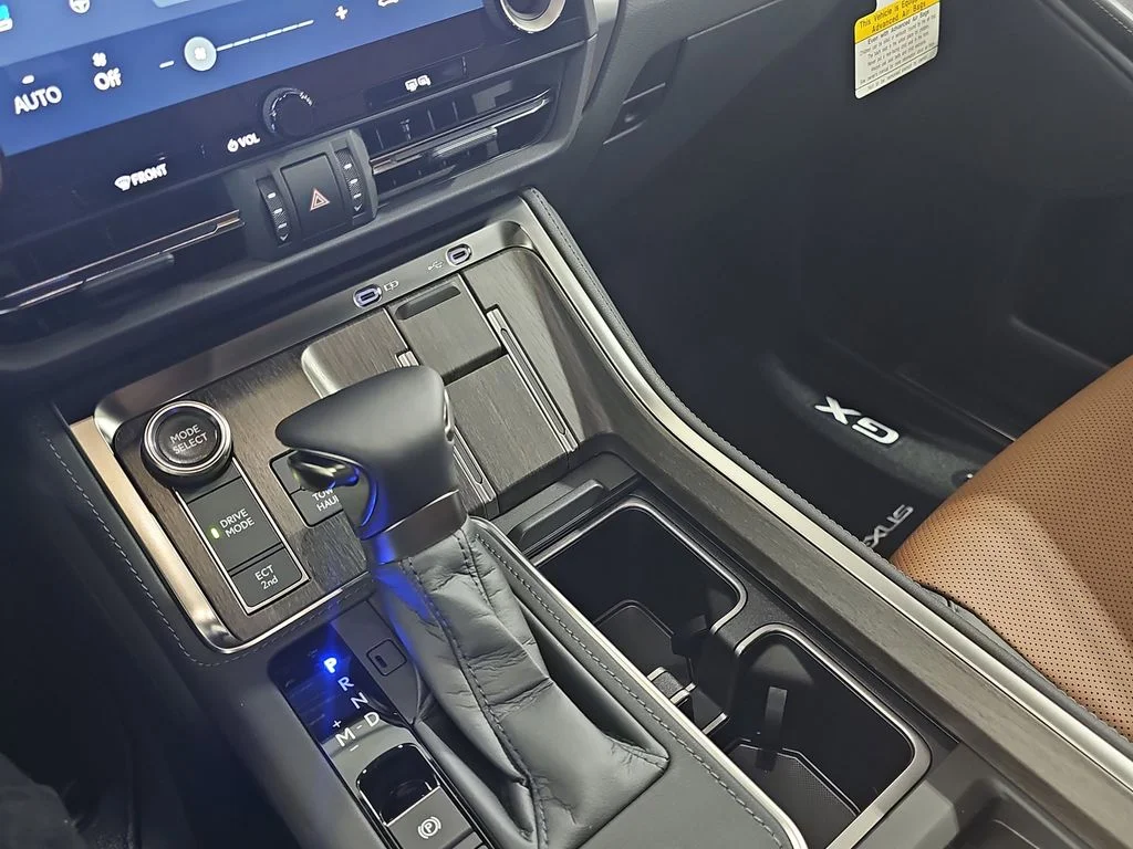 New 2026 Caviar Lexus 550 Premium+ image 23