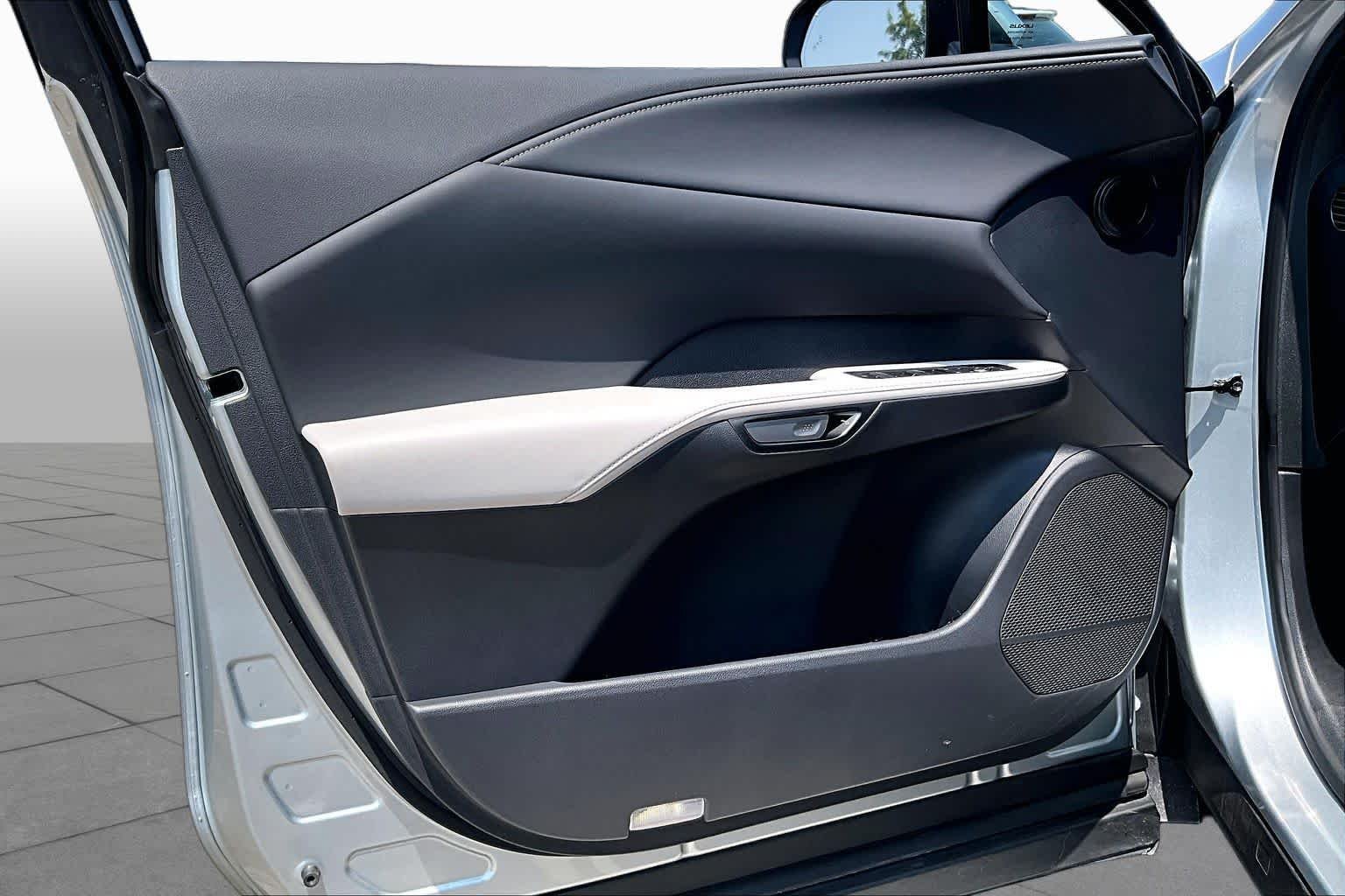 Used 2026 Iridium Lexus Premium image 19