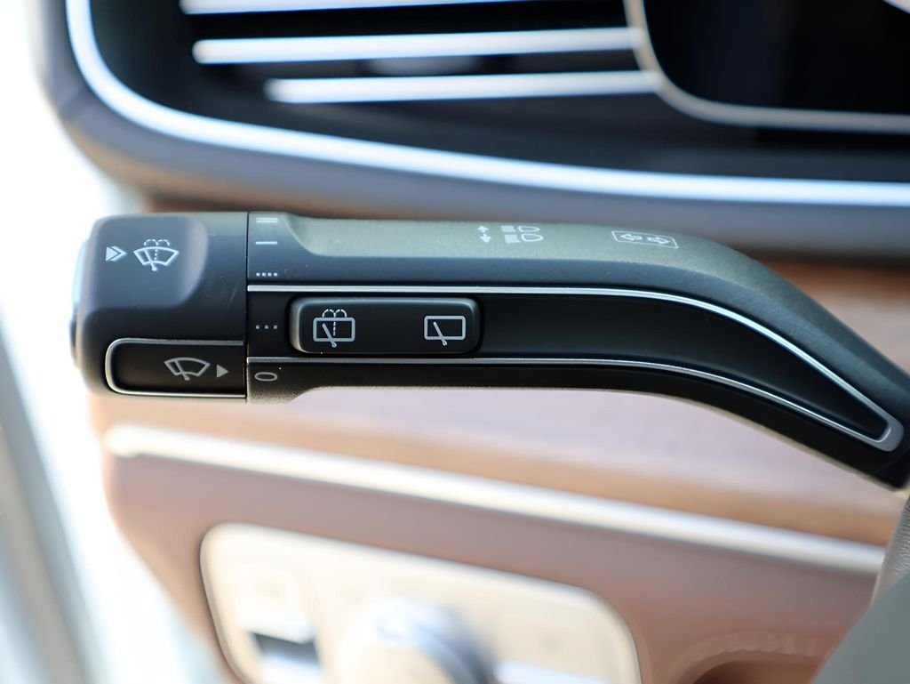 2025 Mercedes-Benz GLE GLE350 - Photo 37
