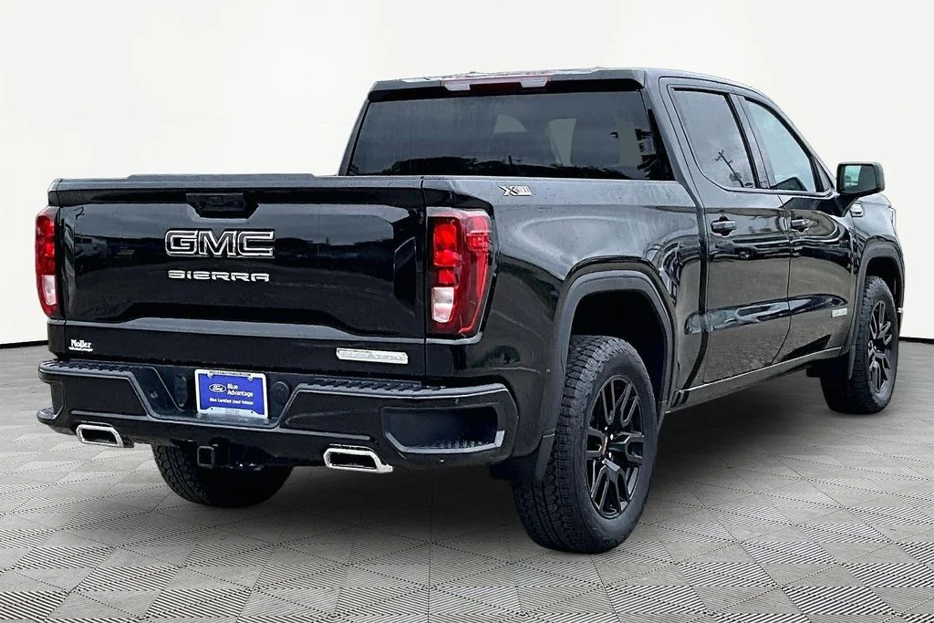 Certified 2025 GMC Sierra 1500 Elevation with VIN 3GTUUCE82SG350864 for sale in Kansas City
