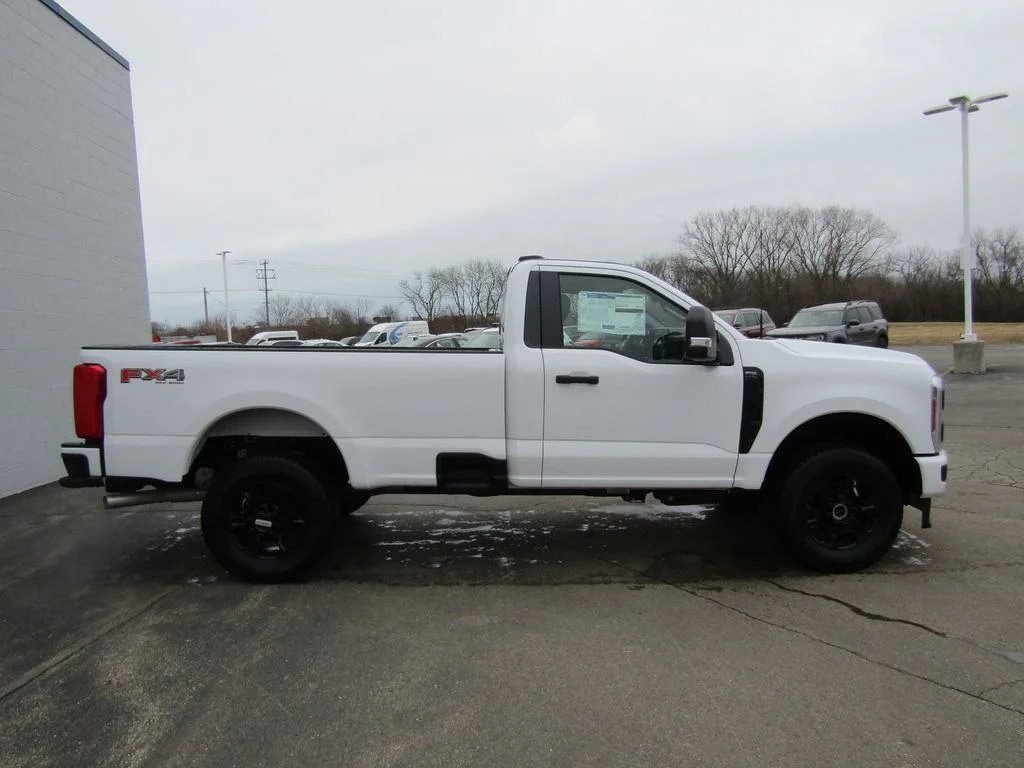 New 2026 Oxford White Ford F-350® XL image 9