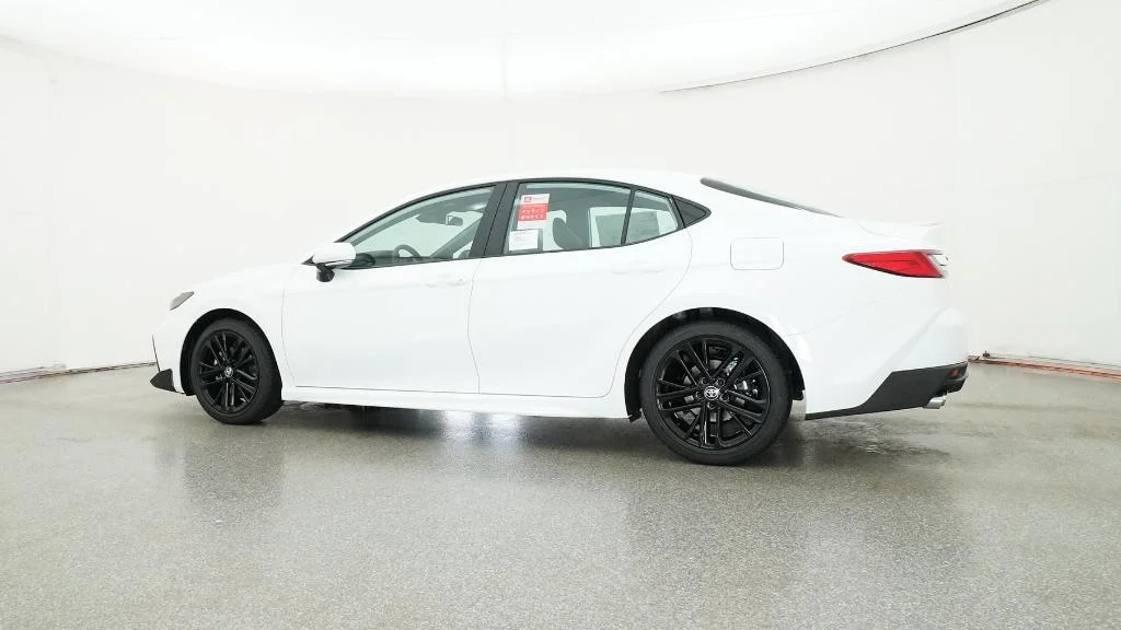 New 2026 Ice Cap Toyota SE image 18