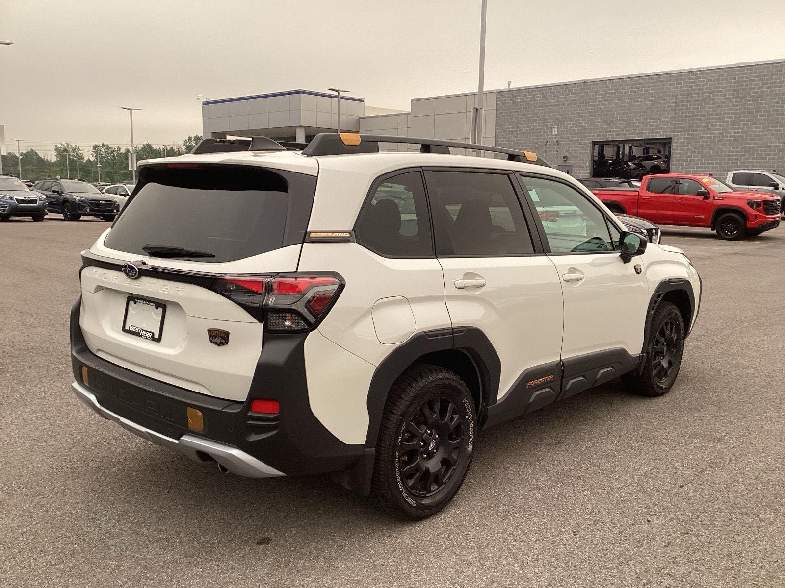 Used 2026 Crystal White Pearl Subaru Wilderness image 18