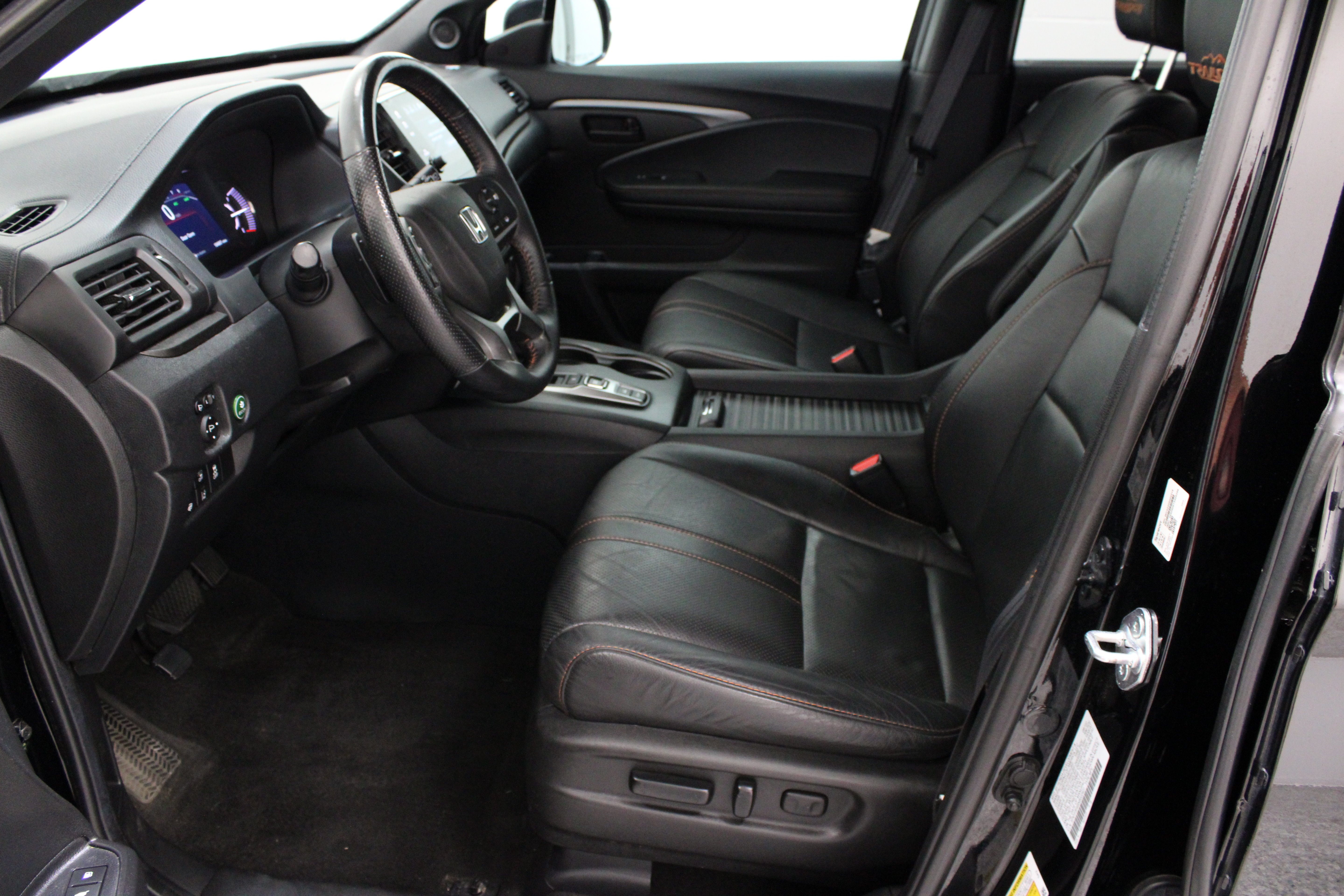 Used 2022 Black Honda TrailSport 3.5L image 14