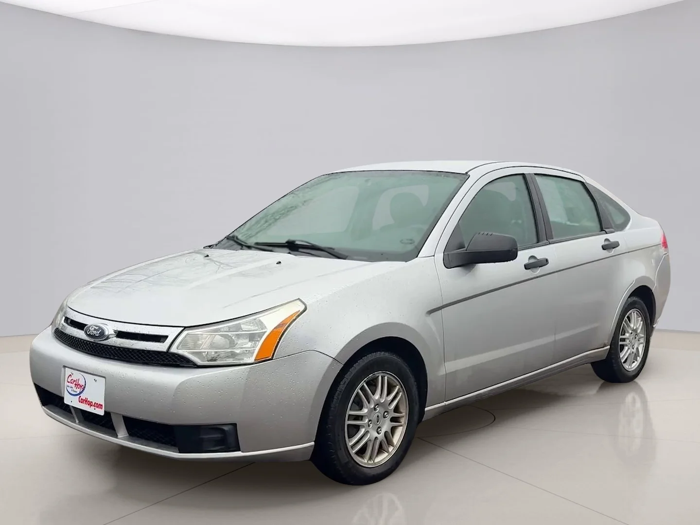 2011 Ford Focus SE's photo