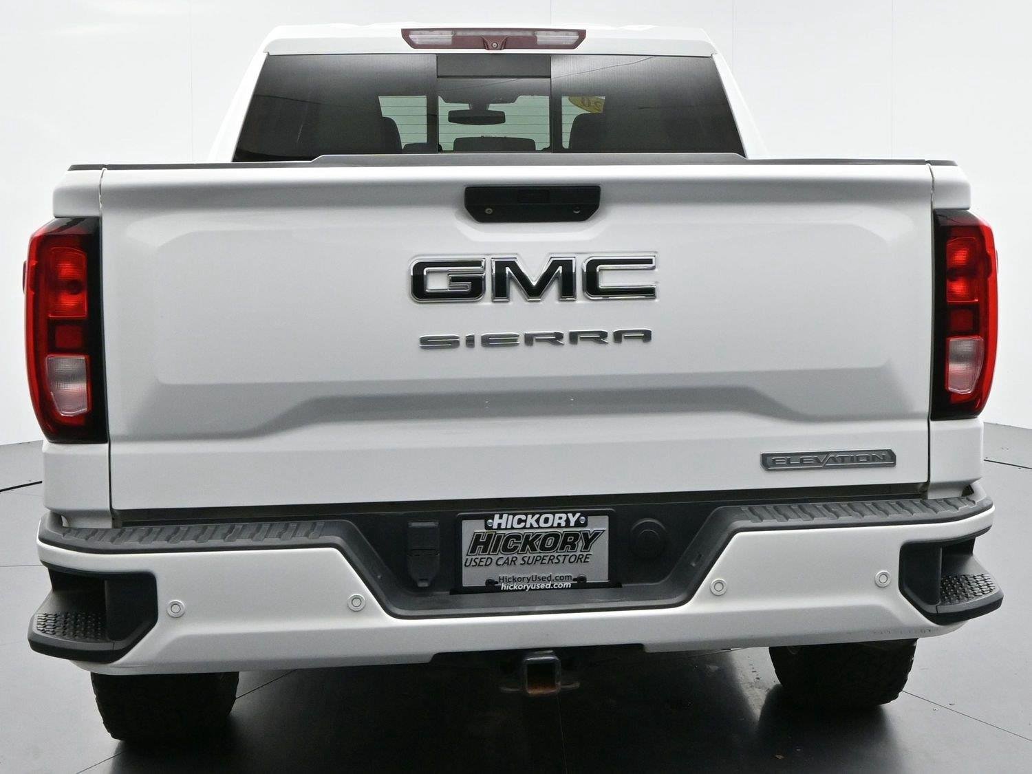 Used 2020 Summit White GMC Elevation image 6