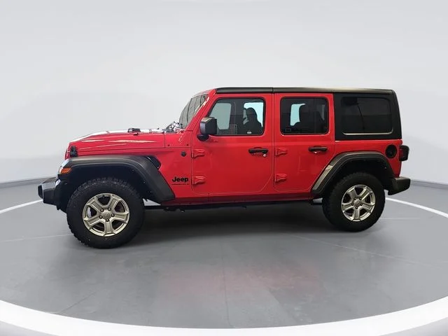 Used 2023 Red Jeep Sport S image 2