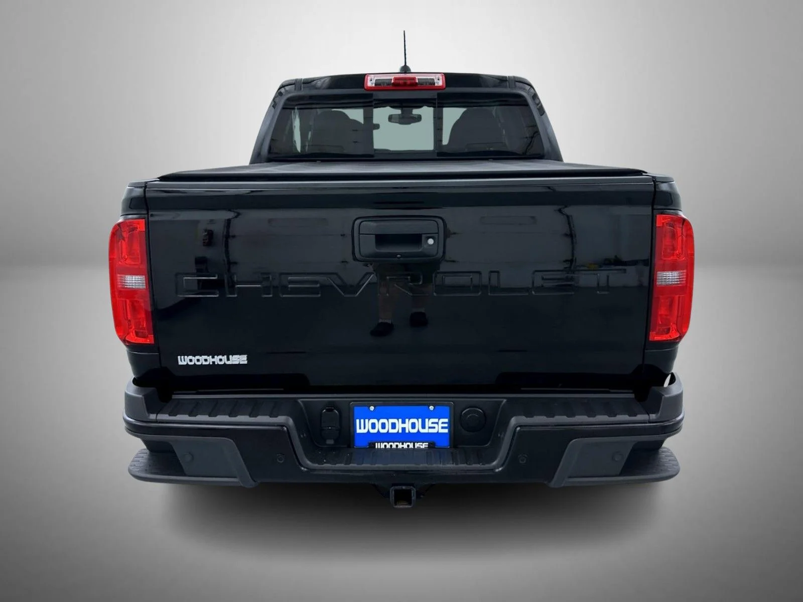 Used 2022 Black Chevrolet Z71 image 6