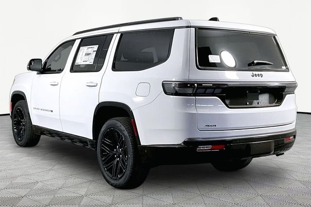 New 2026 Bright White Clear-Coat Exterior Paint Jeep Limited Reserve image 4