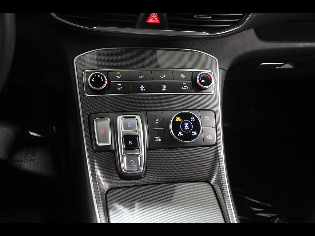 2023 Hyundai Santa Fe SE - Photo 13
