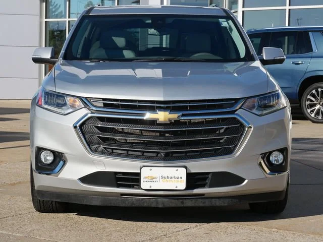 Used 2021 Chevrolet Traverse Premier with VIN 1GNEVKKW2MJ139512 for sale in Eden Prairie, Minnesota