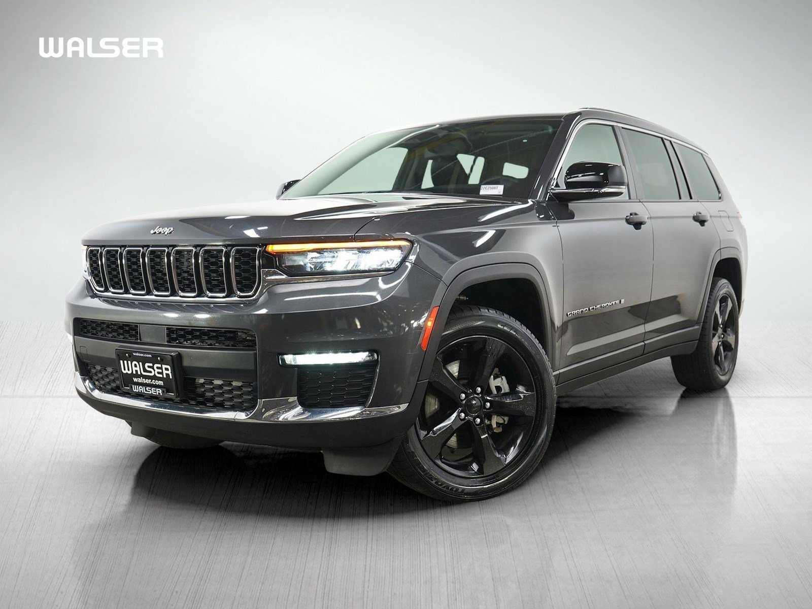 2022 Jeep Grand Cherokee L Limited 4x4's photo