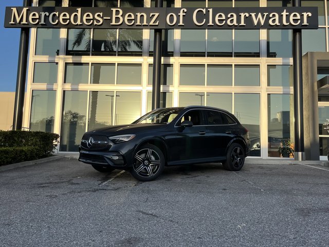 New 2026 Mercedes-Benz GLC 300