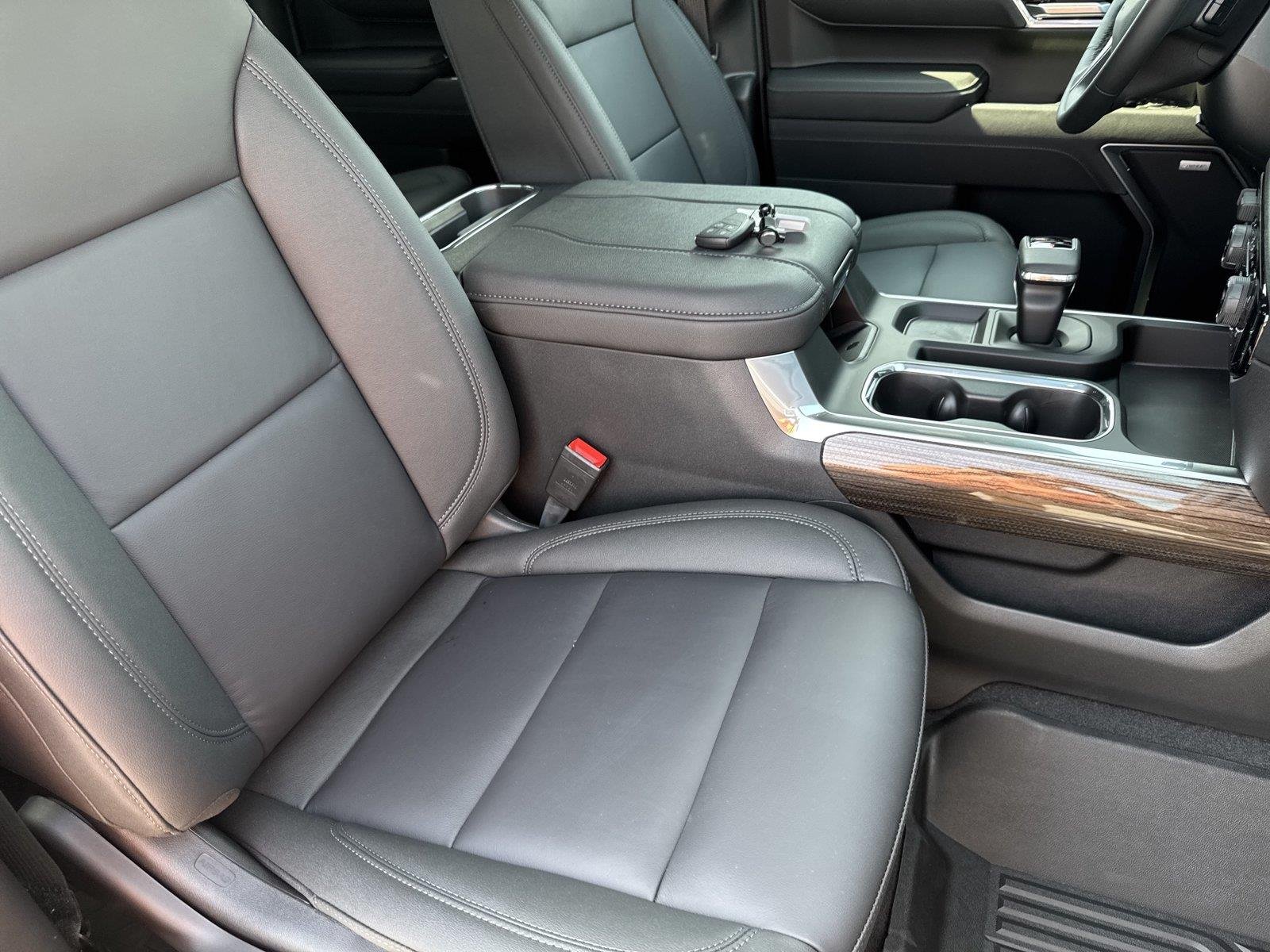 New 2026 Sterling Gray Metallic Chevrolet RST image 34