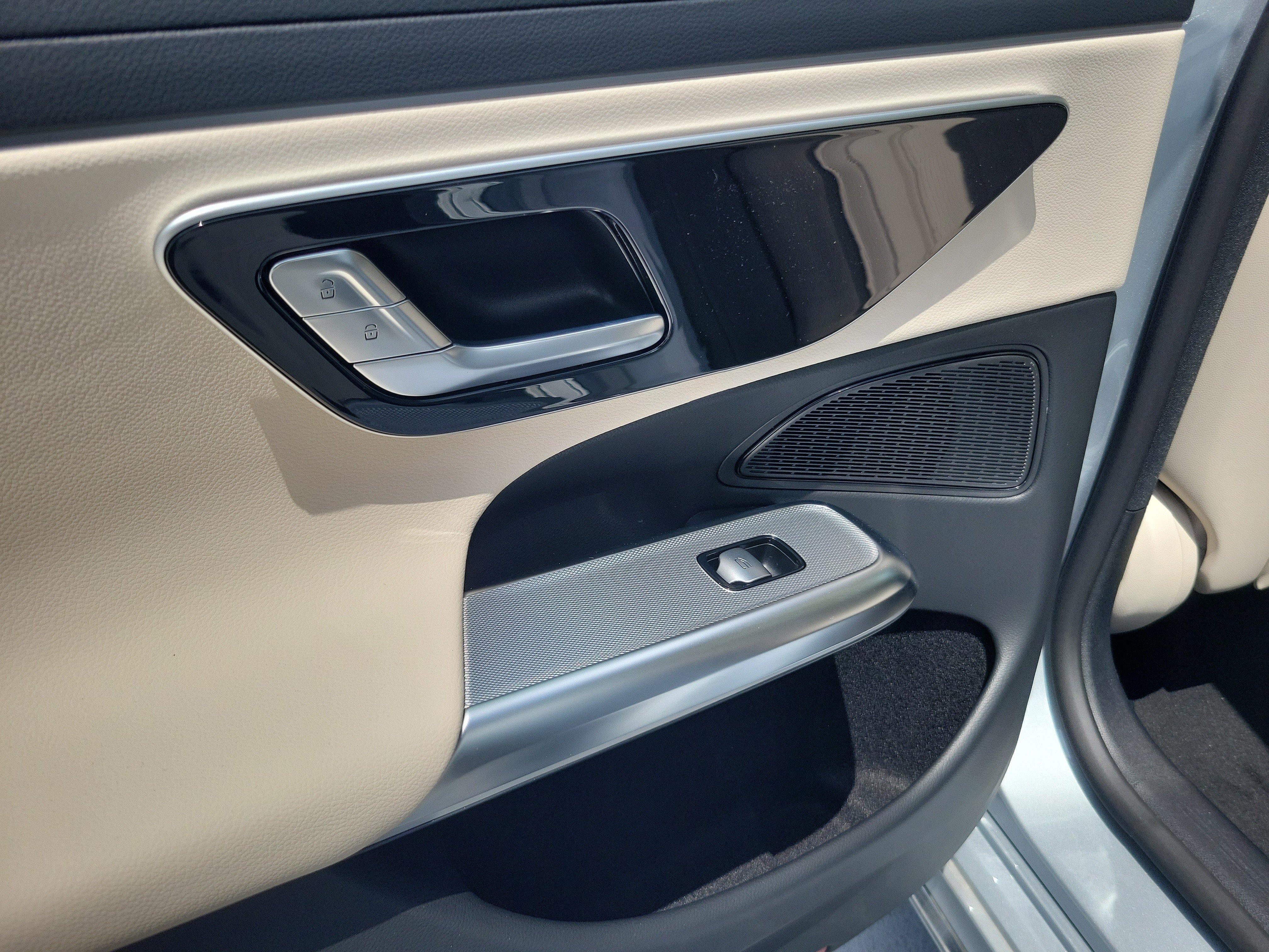 New 2026 Cirrus Silver Metallic Mercedes-Benz E 350 image 39