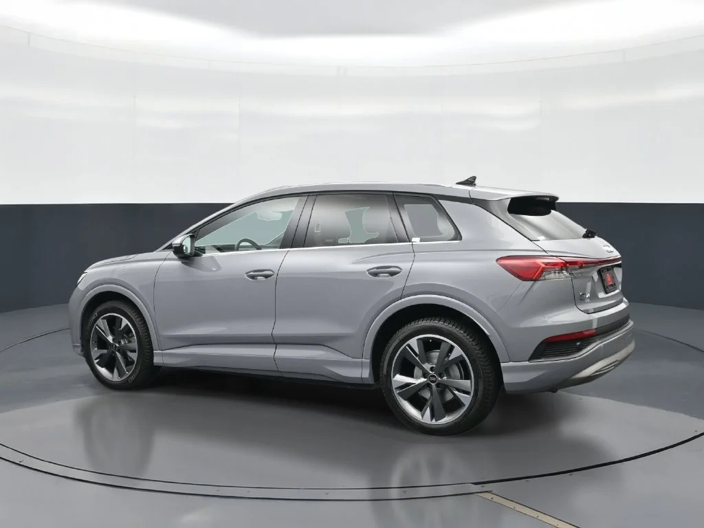 Used 2022 Gray Audi Premium image 3