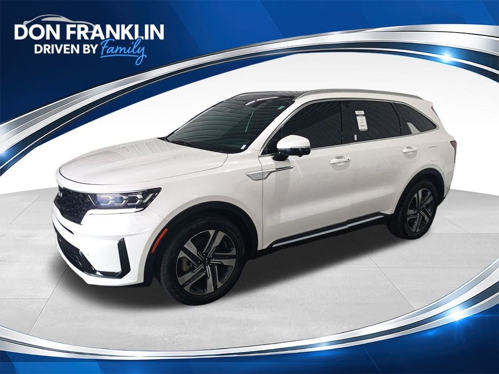 Used 2022 White Kia SX Prestige image 1